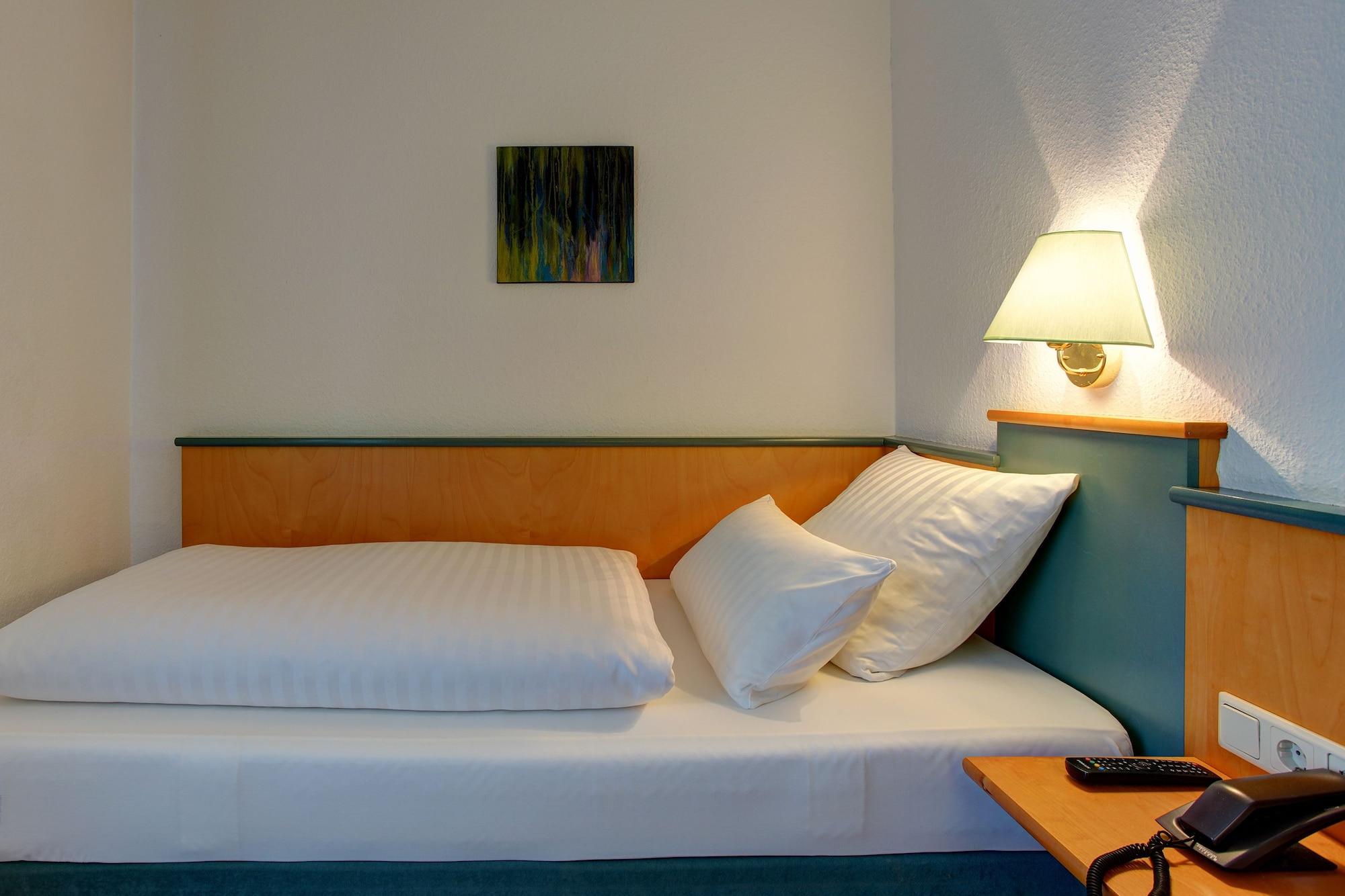 Sure Hotel By Best Western Ambassador Duesseldorf Kültér fotó