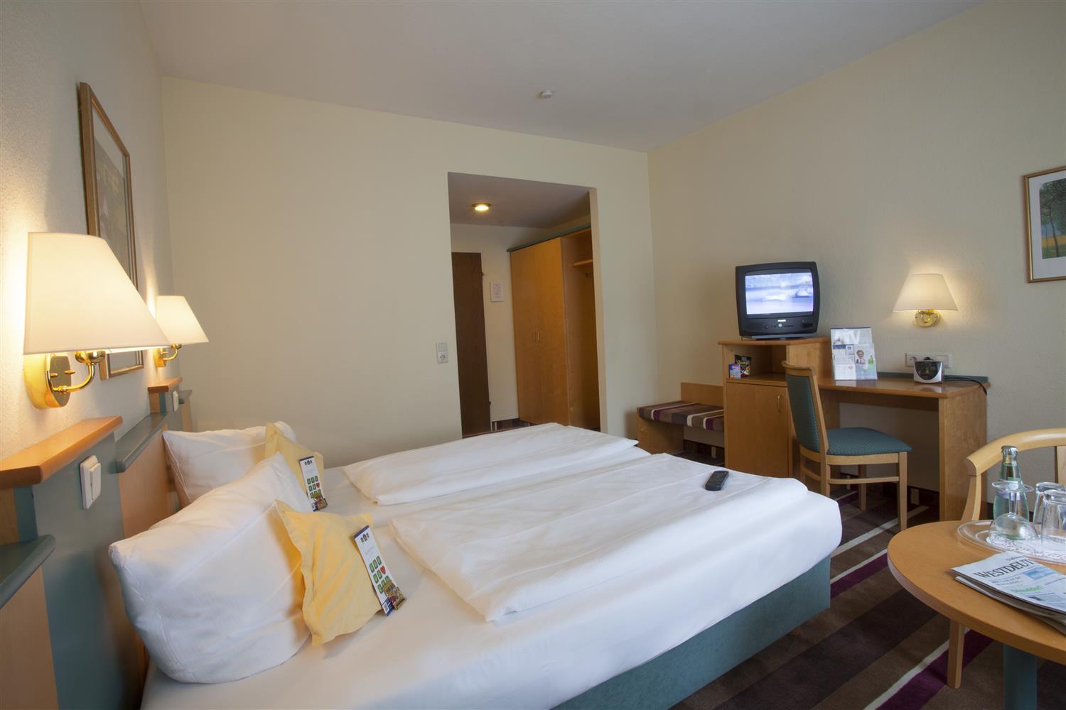 Sure Hotel By Best Western Ambassador Duesseldorf Kültér fotó
